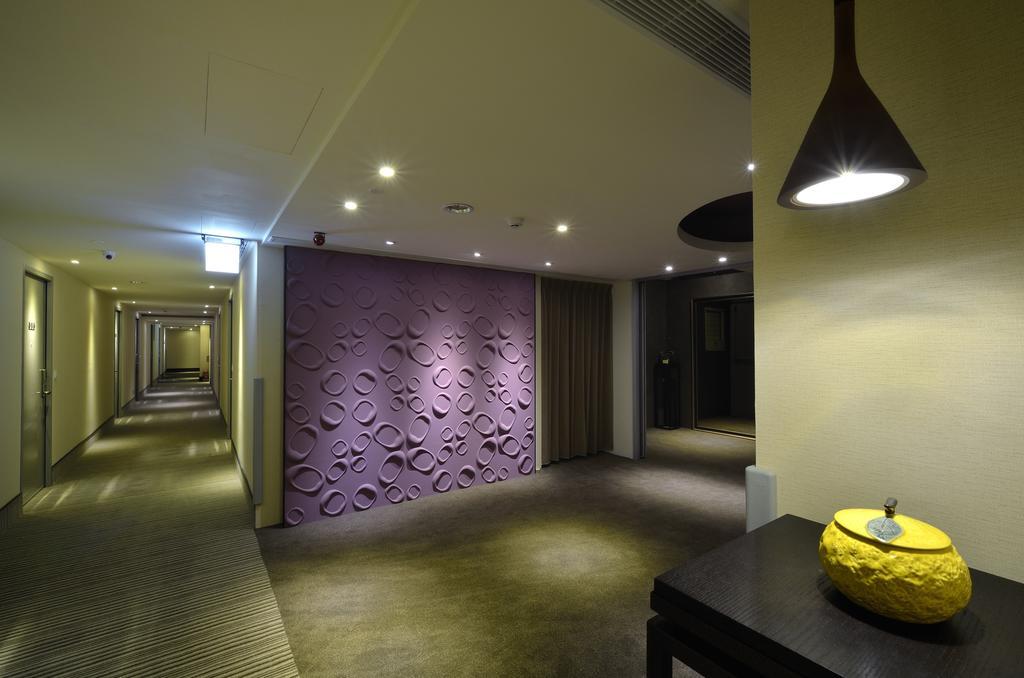 Stay Hotel - Taichung Yizhong Exterior photo