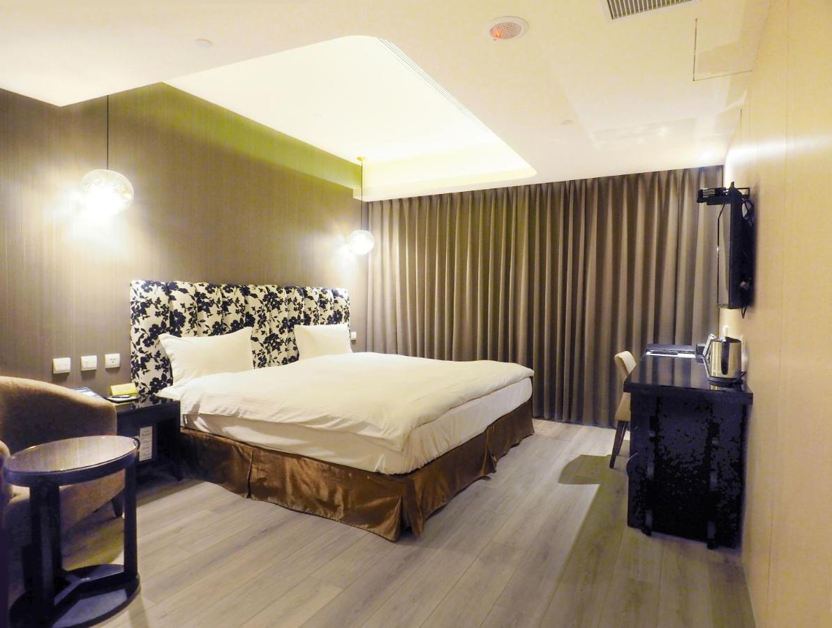 Stay Hotel - Taichung Yizhong Exterior photo