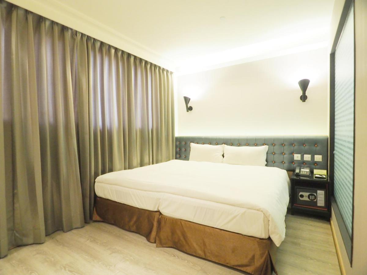 Stay Hotel - Taichung Yizhong Exterior photo