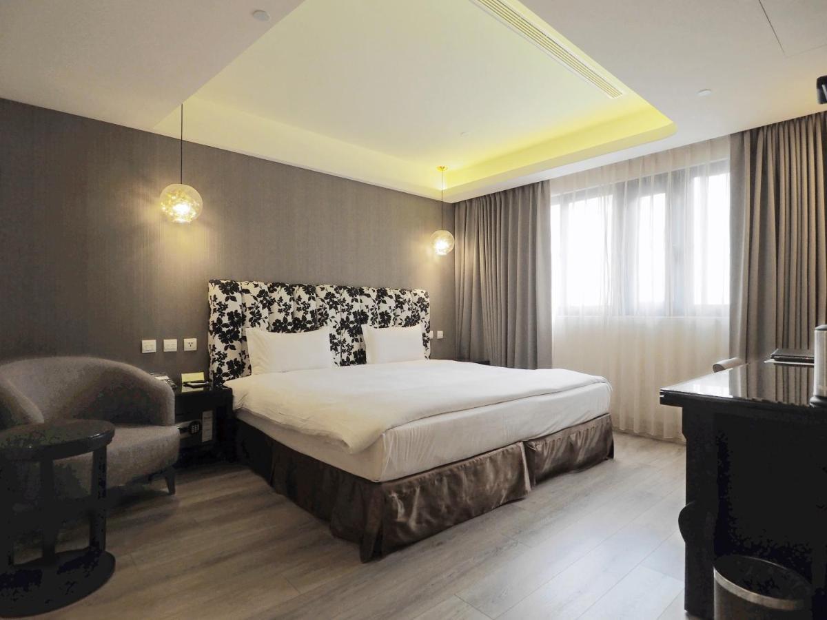 Stay Hotel - Taichung Yizhong Exterior photo