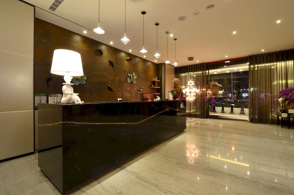 Stay Hotel - Taichung Yizhong Exterior photo